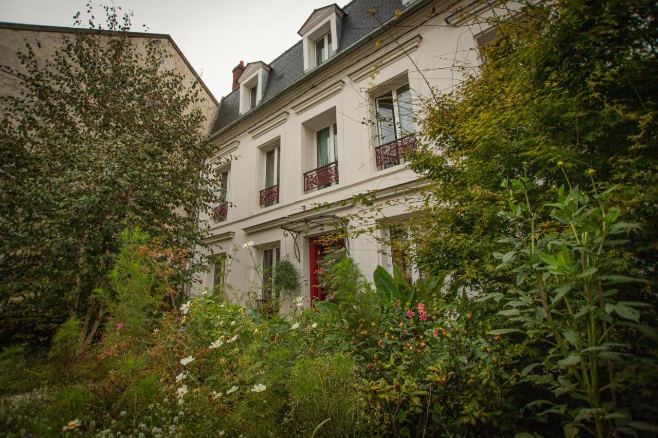 Готель Le Jardin Des Toiles Triel-sur-Seine Екстер'єр фото